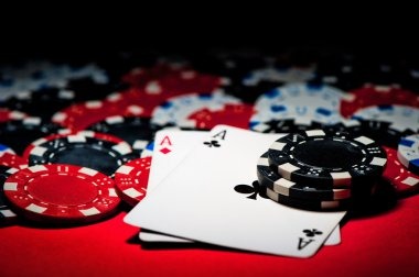 hk prize live-dealer table and mobile app interface showing blackjack and roulette